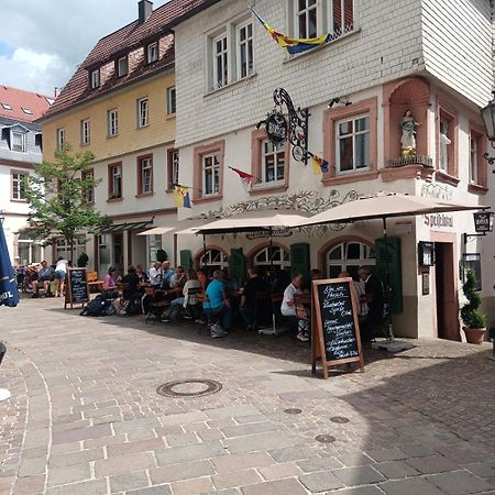 Appartement Schlossberg, Gasthaus Hirsch ヒルシュホルン エクステリア 写真