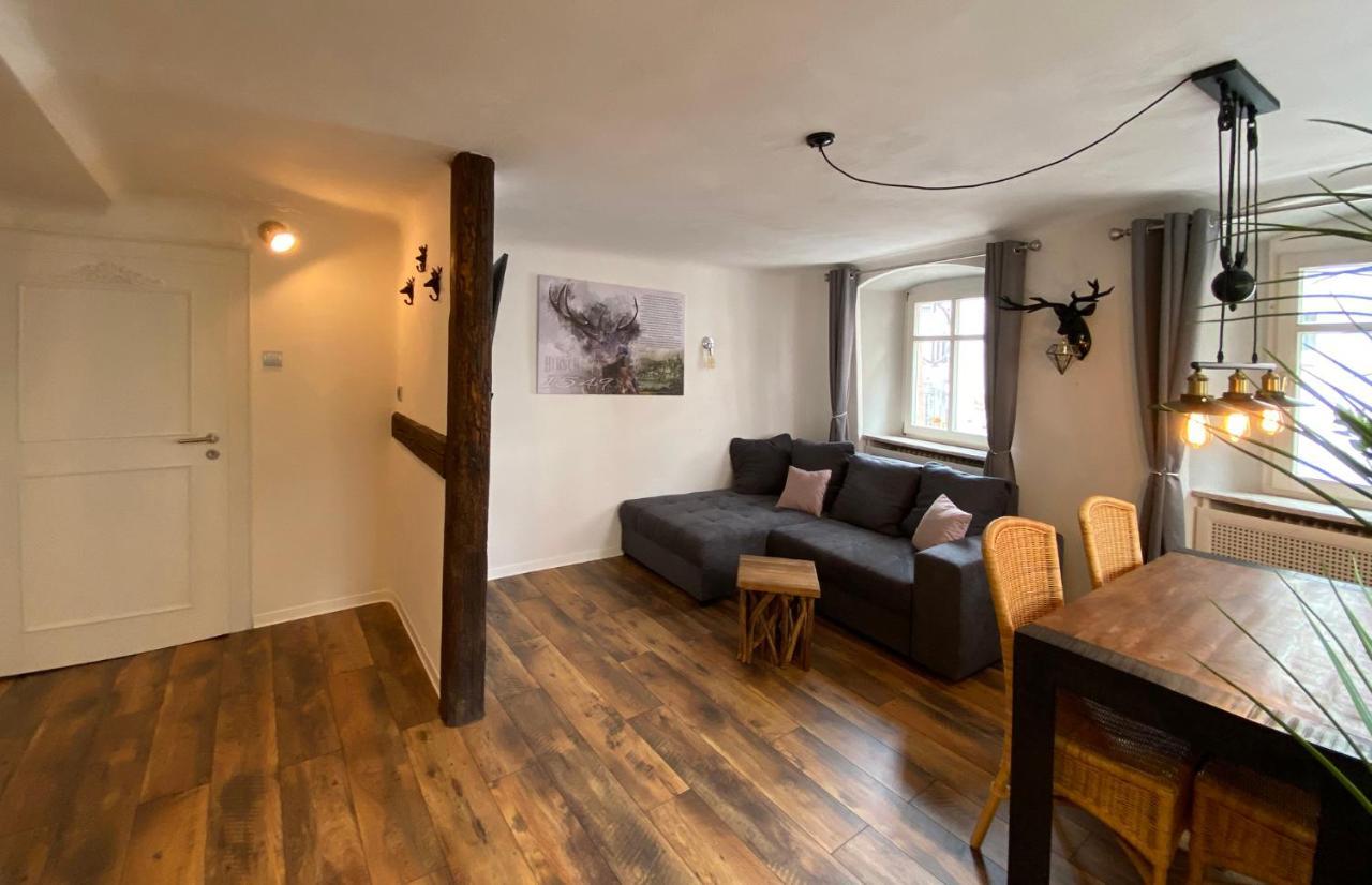 Appartement Schlossberg, Gasthaus Hirsch ヒルシュホルン エクステリア 写真